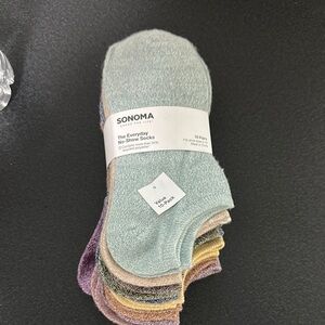 Sonoma Green and Purple No-Show Socks Accessories